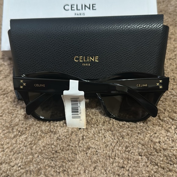 Triomphe Celine Sunglasses NEW & Authentic from Macy’s! - Picture 4 of 14